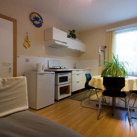 Appartamento Aan De Vaart Arrondissement di Malines Esterno foto